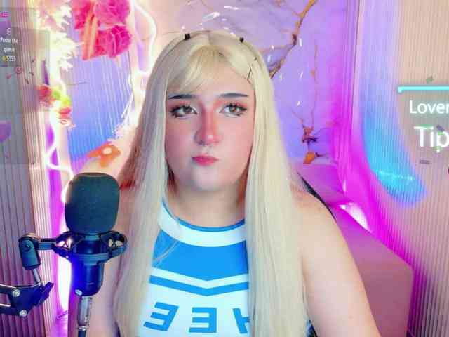 sakura-tay Live Webcam on BongaCams