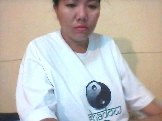 asianbigtits09 webcam