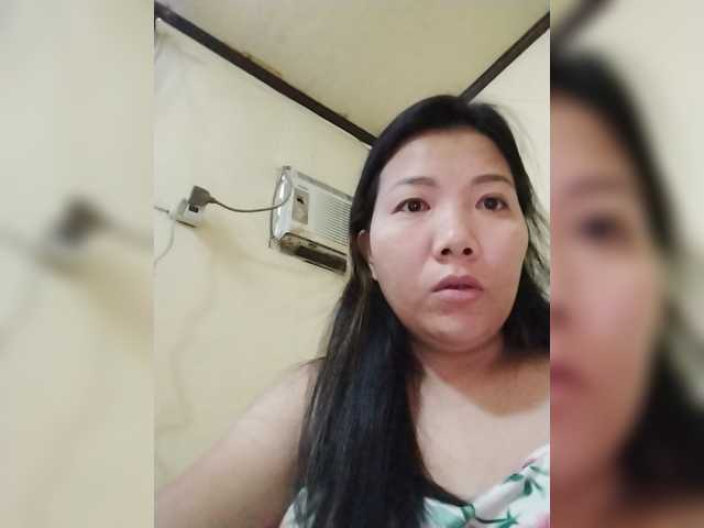 asianbigtits09 live cam on BongaCams