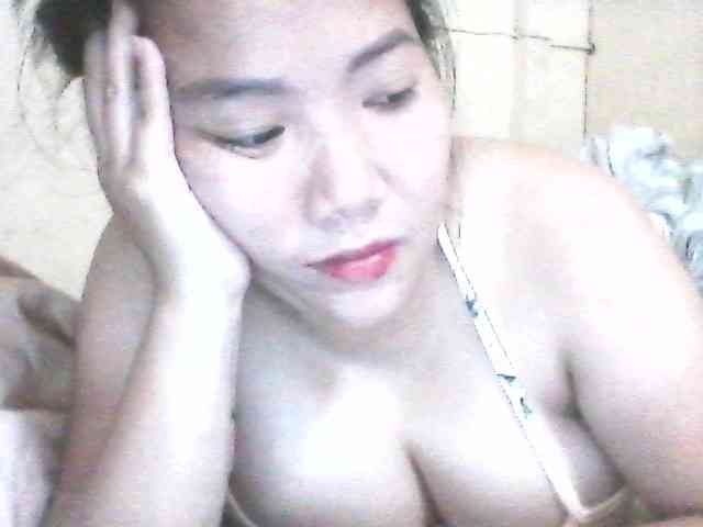 asianbigtits09 webcam