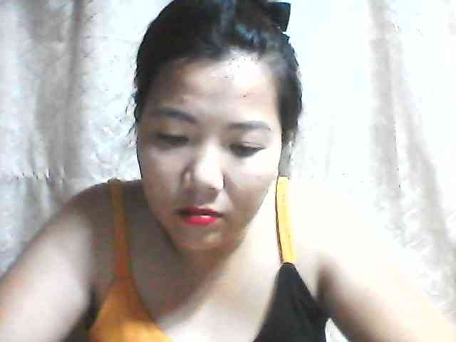 asianbigtits09 webcam