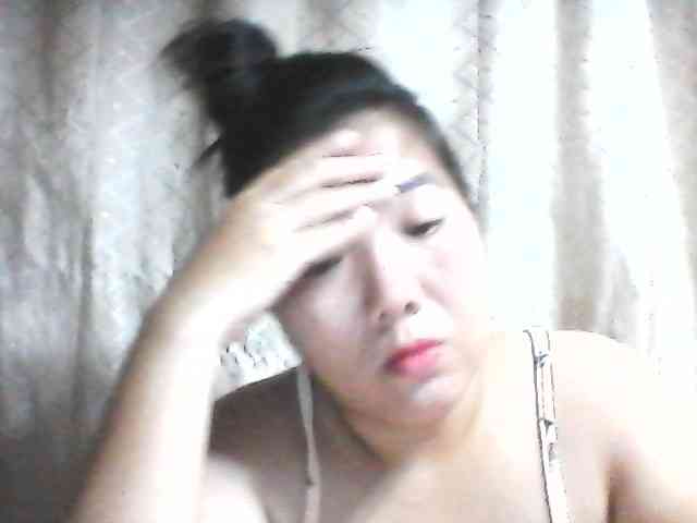 asianbigtits09 webcam