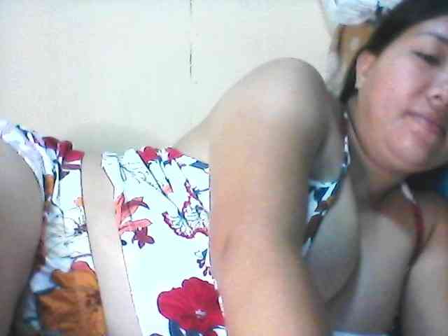asianbigtits09 webcam