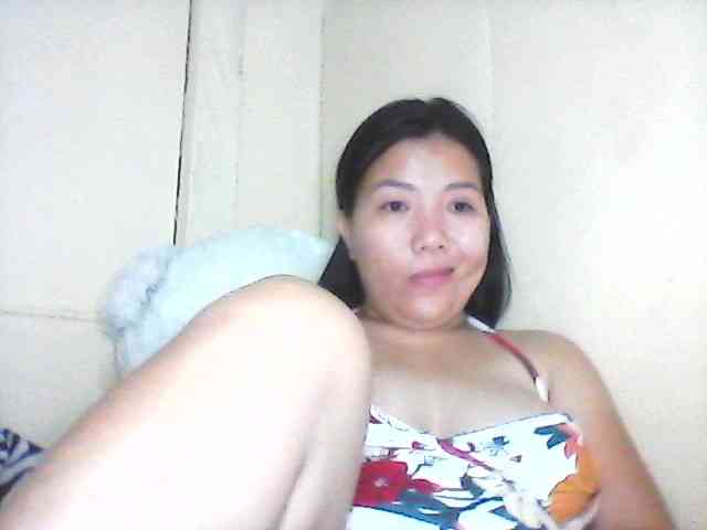 asianbigtits09 webcam