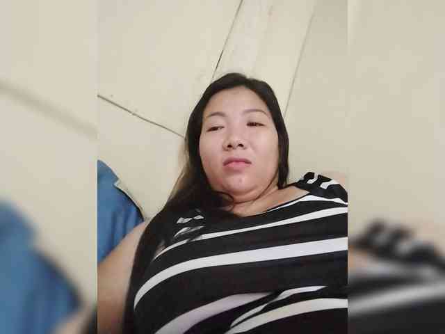 asianbigtits09 webcam