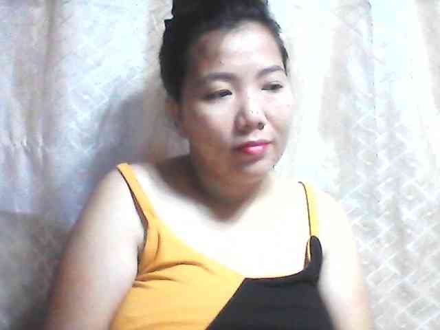 asianbigtits09 webcam