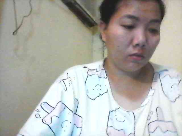 asianbigtits09 webcam