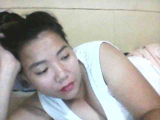 asianbigtits09 webcam