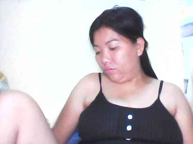 asianbigtits09 webcam