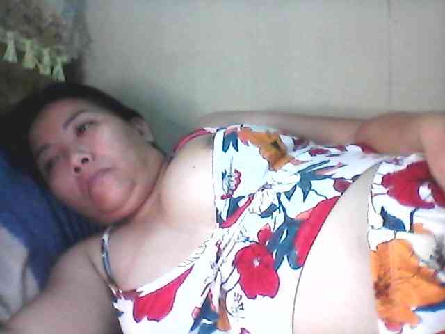asianbigtits09 webcam
