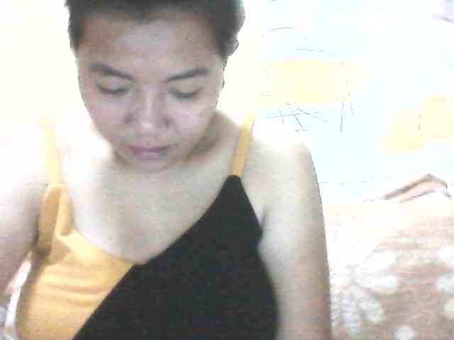 asianbigtits09 webcam