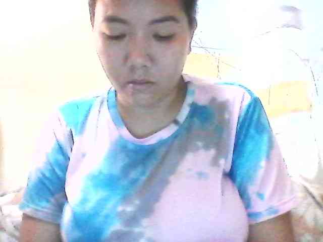 asianbigtits09 webcam