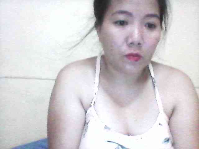 asianbigtits09 webcam