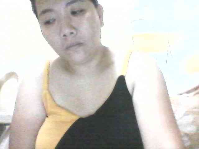 asianbigtits09 webcam