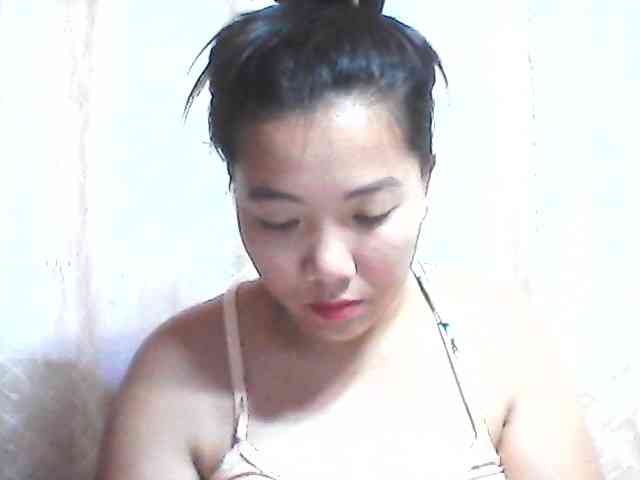 asianbigtits09 webcam