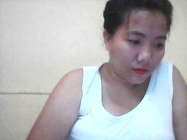 asianbigtits09 webcam