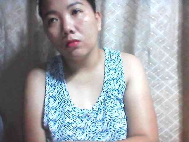 asianbigtits09 webcam