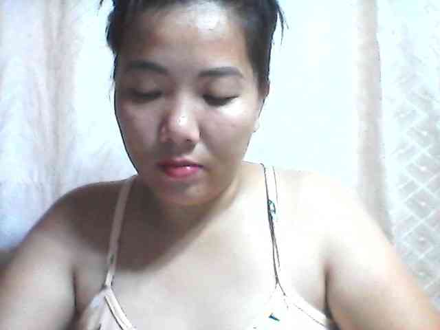 asianbigtits09 webcam