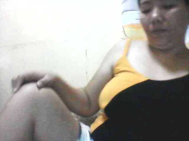 asianbigtits09 webcam