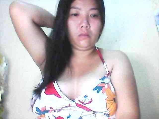 asianbigtits09 webcam