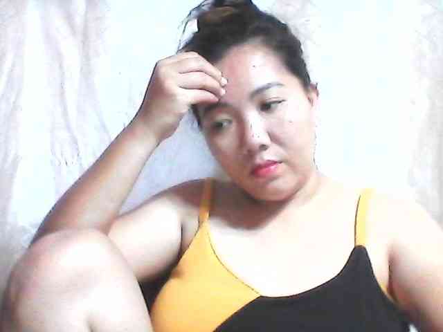 asianbigtits09 webcam