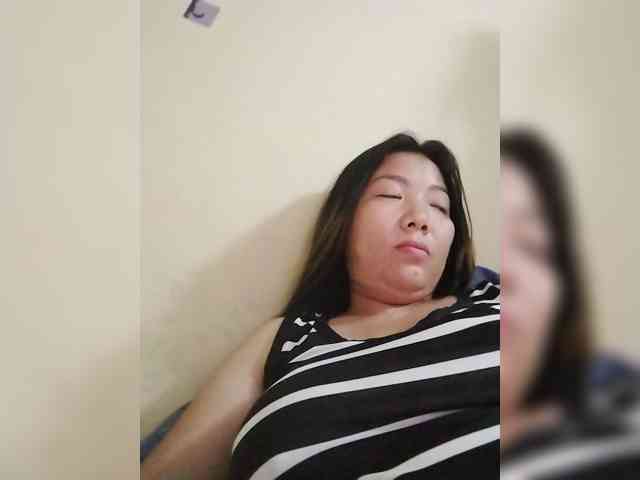 asianbigtits09 webcam
