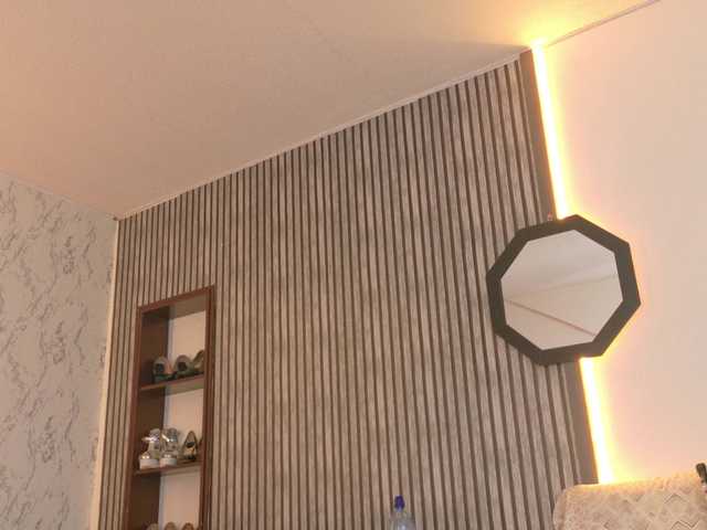 ScarletHiit live cam on BongaCams