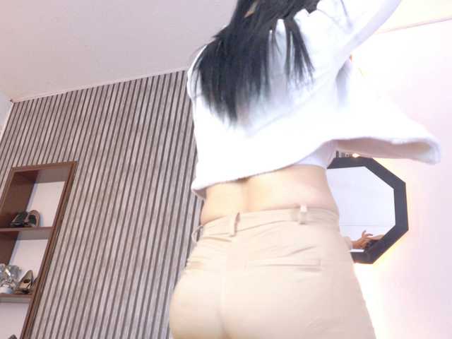 ScarletHiit live cam on BongaCams
