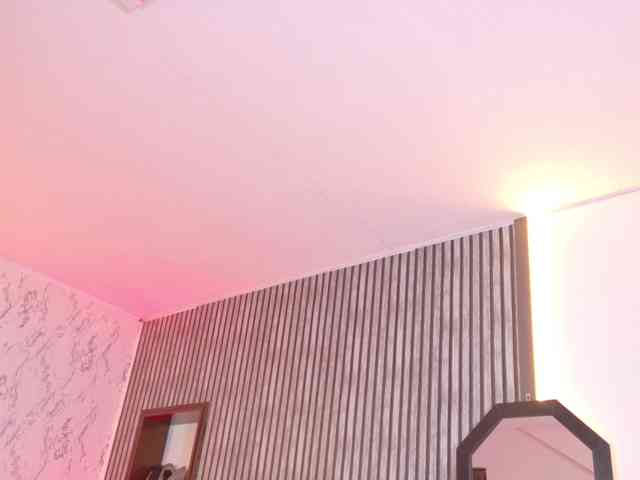 ScarletHiit webcam