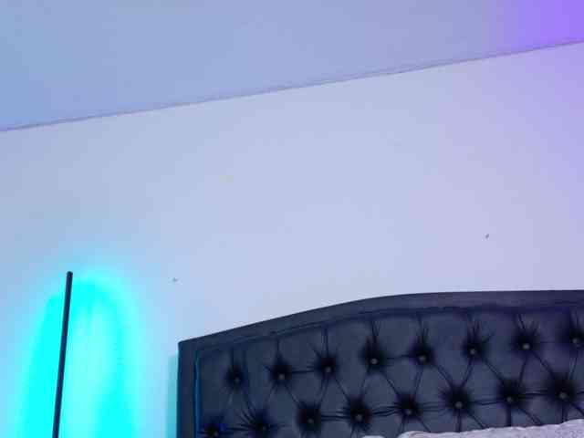 ScarletHiit webcam