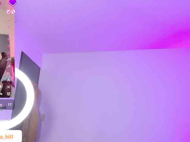 ScarletHiit webcam