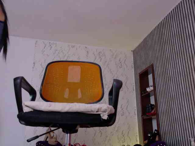 ScarletHiit webcam