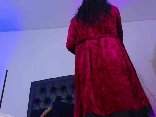 ScarletHiit webcam