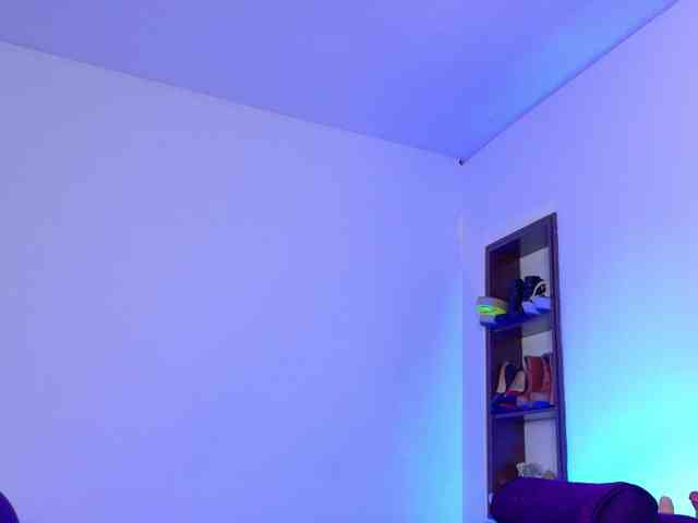 ScarletHiit webcam