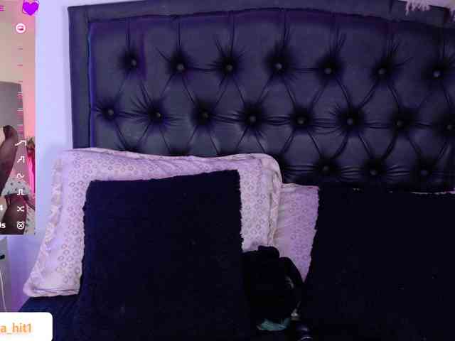 ScarletHiit webcam