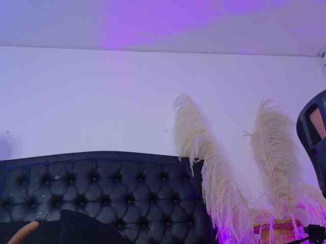 ScarletHiit webcam