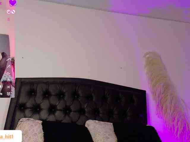 ScarletHiit webcam