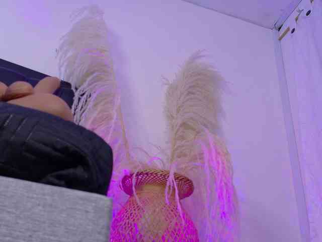 ScarletHiit webcam