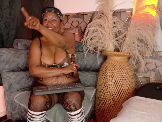 Miia-Blace live webcam show