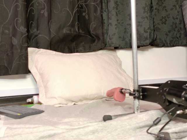 Miia-Blace live cam preview