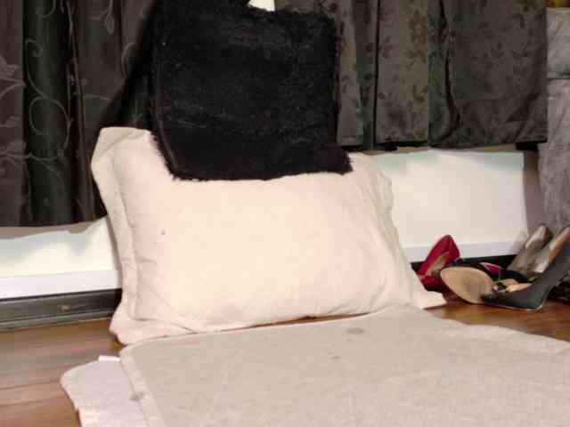 Miia-Blace webcam