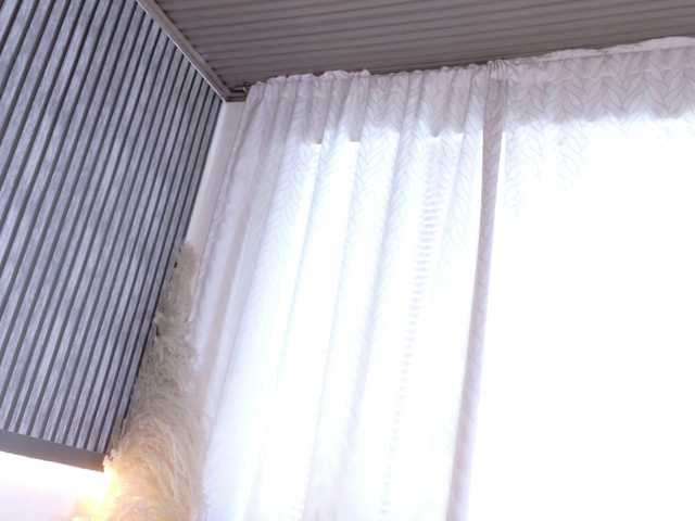 Mariia-Paulaa live cam on BongaCams