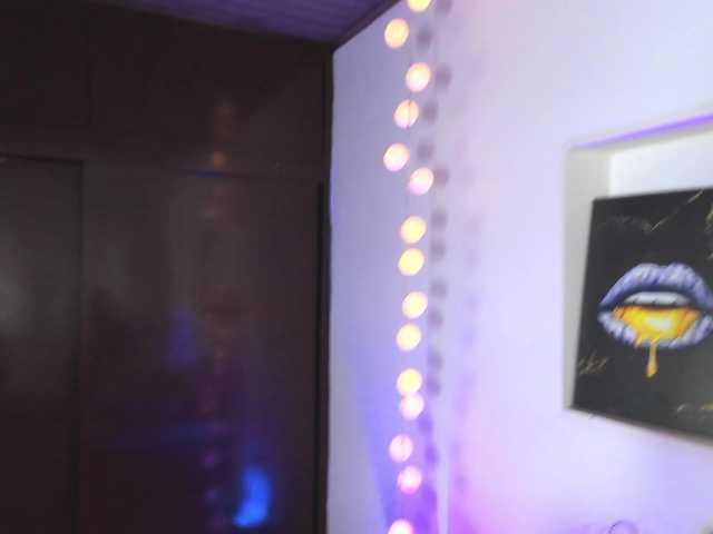 Mariia-Paulaa live cam on BongaCams