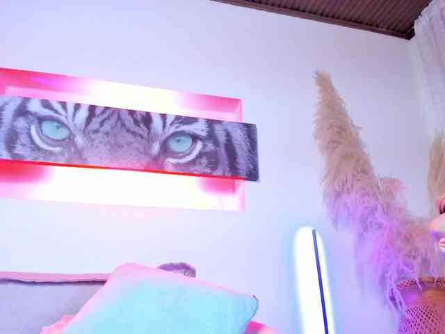 Mariia-Paulaa webcam