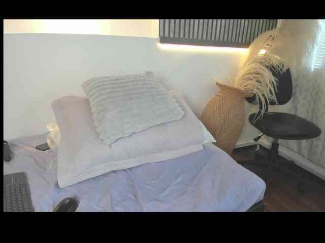 Mariia-Paulaa webcam