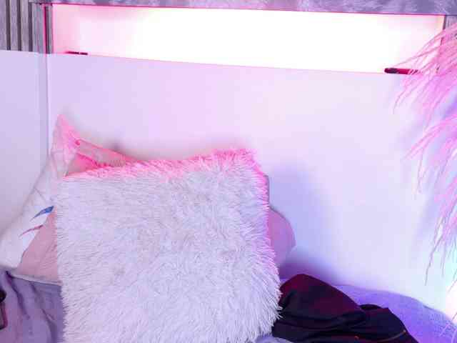 Mariia-Paulaa webcam