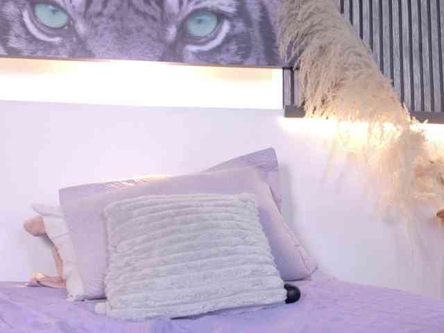 Mariia-Paulaa webcam