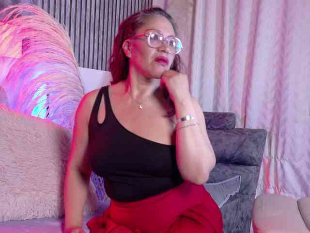 Mariia-Paulaa webcam