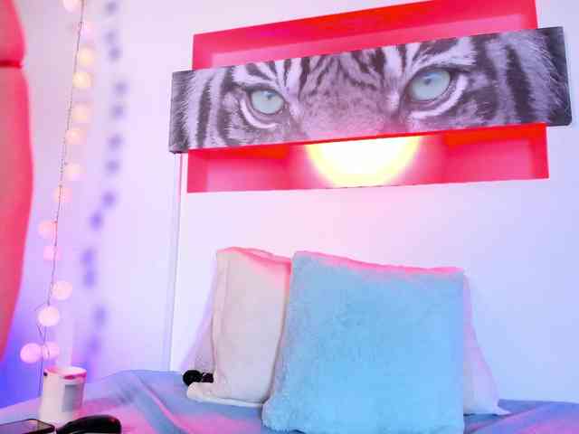 Mariia-Paulaa webcam