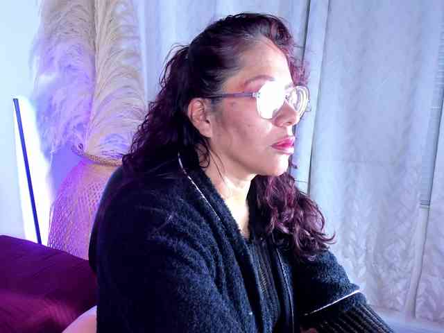 Mariia-Paulaa webcam